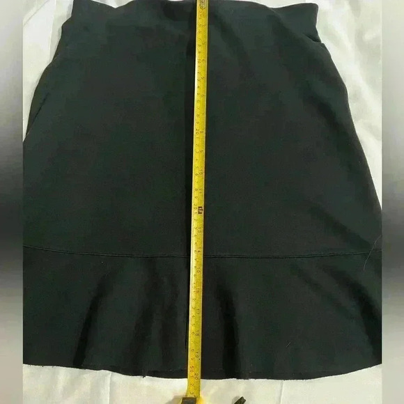 Aritzia Wilfred Sculpt Black Ponte Tube Bodycon Skirt M - Picture 6 of 8